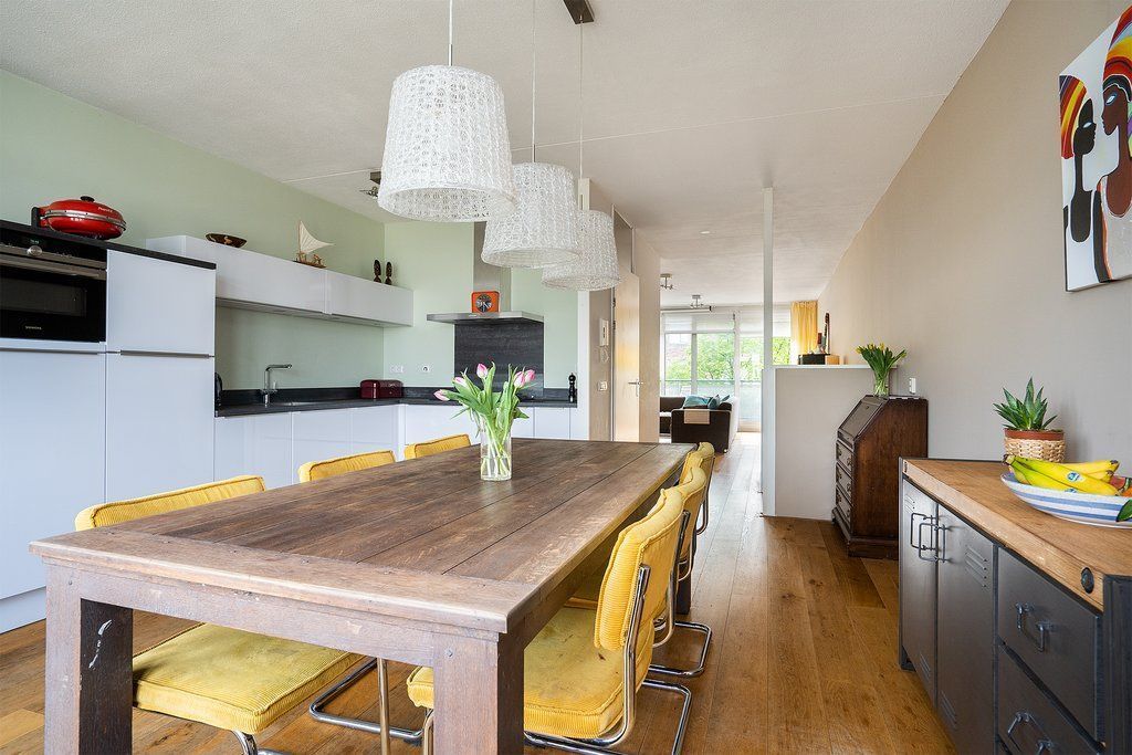 Louise Henriettestraat 2-V Photo 0