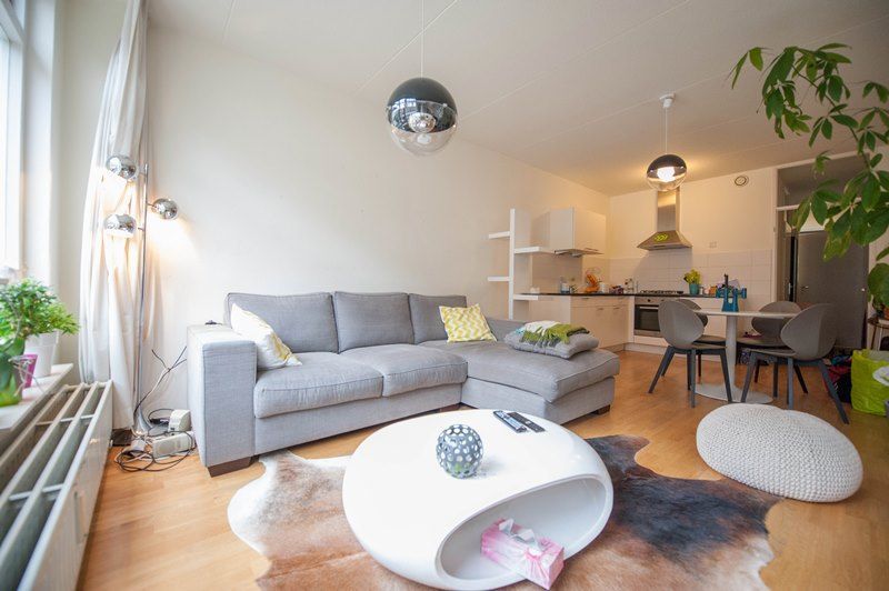 Van Galenstraat 14-C Photo 1