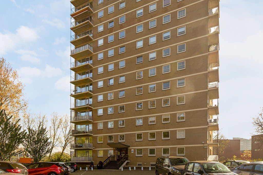 Hongarenburg 72 Photo 4