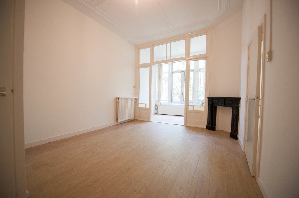 Laan van Nieuw-Oost-Indie 204-C Photo 0