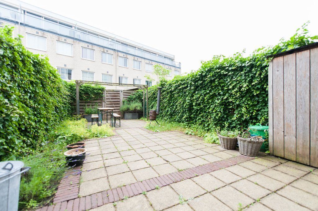 Louise Henriettestraat 2-M Photo 1