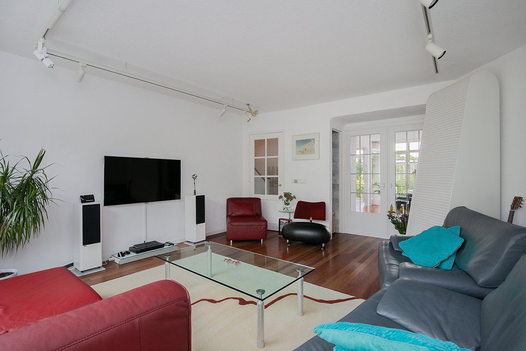 Amalia van Solmsstraat 64 Photo 3