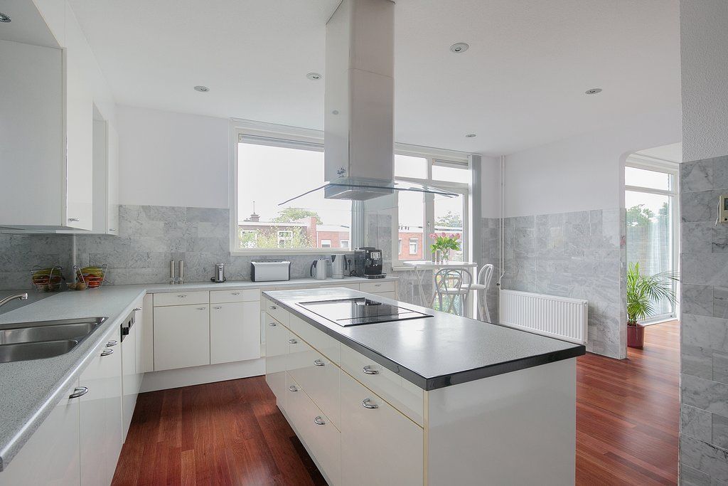 Amalia van Solmsstraat 64 Photo 1