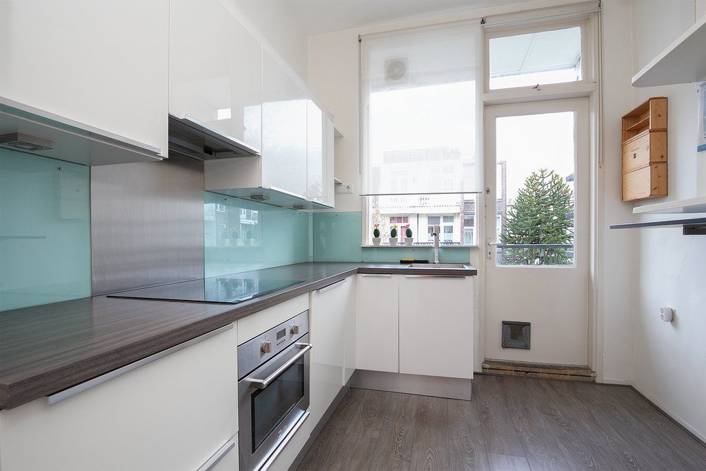 De Vriesstraat 3 Photo 1