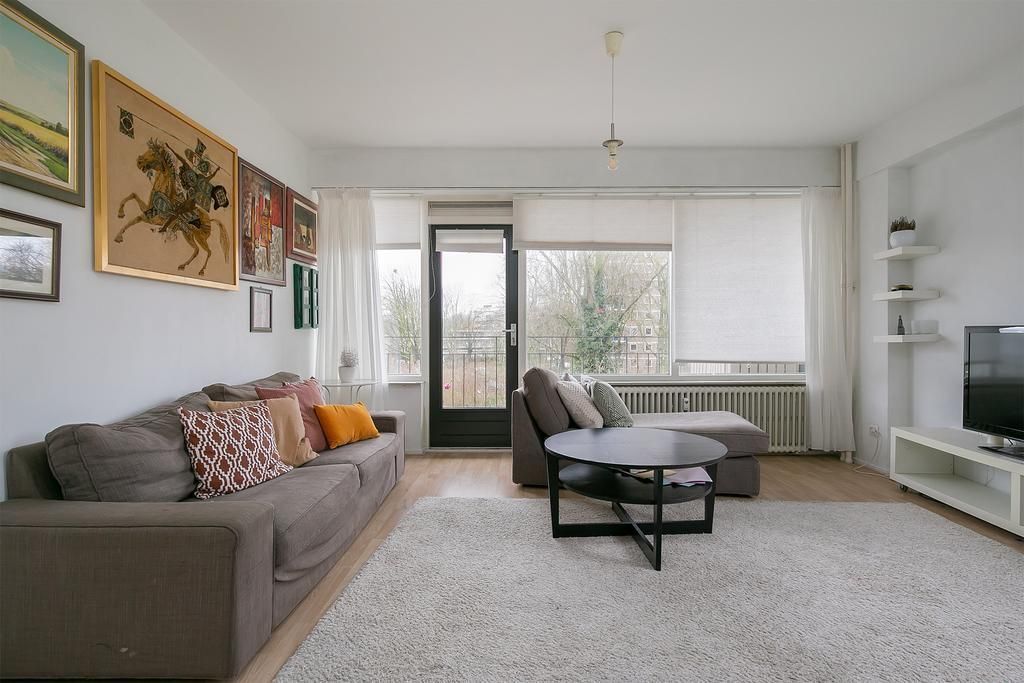 Hongarenburg 90 Photo 0