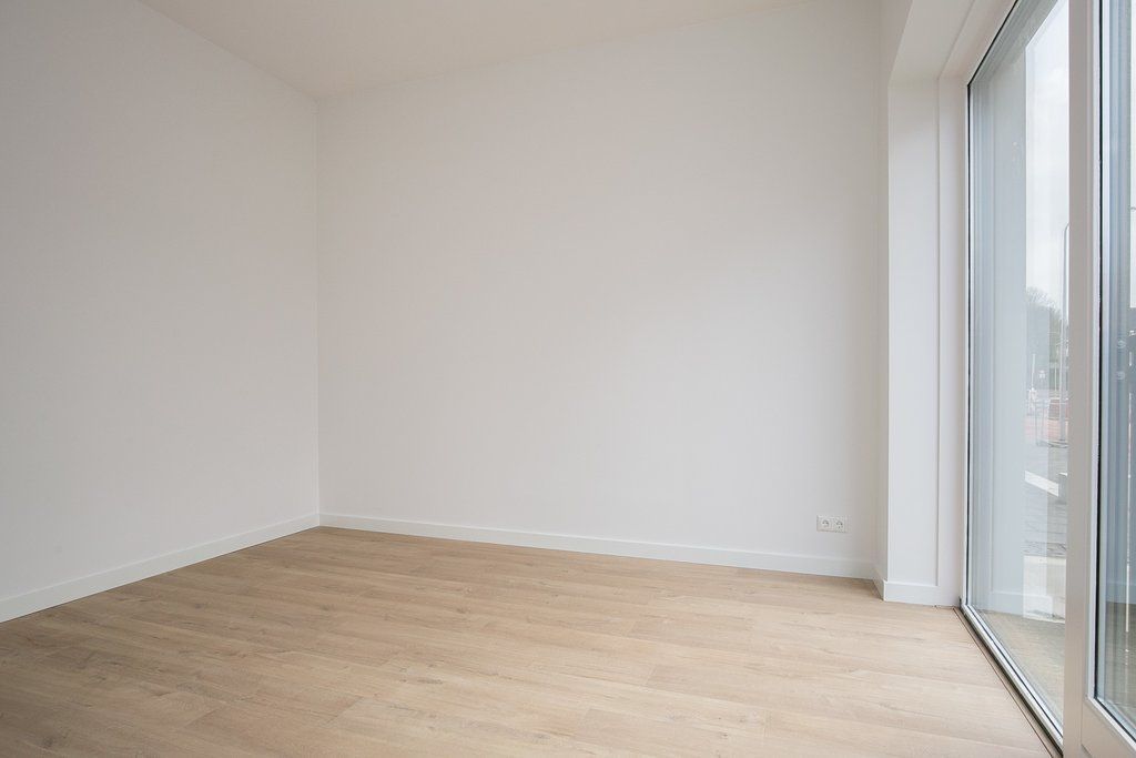 Escamplaan 906 Photo 3