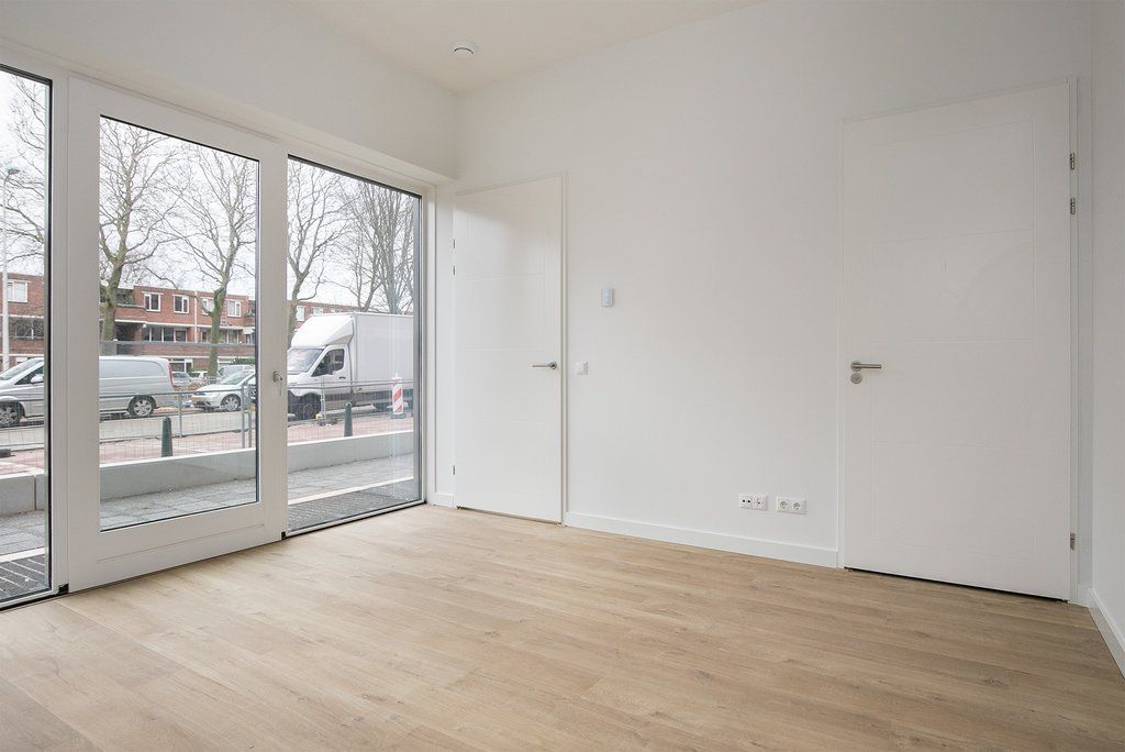 Escamplaan 906 Photo 2