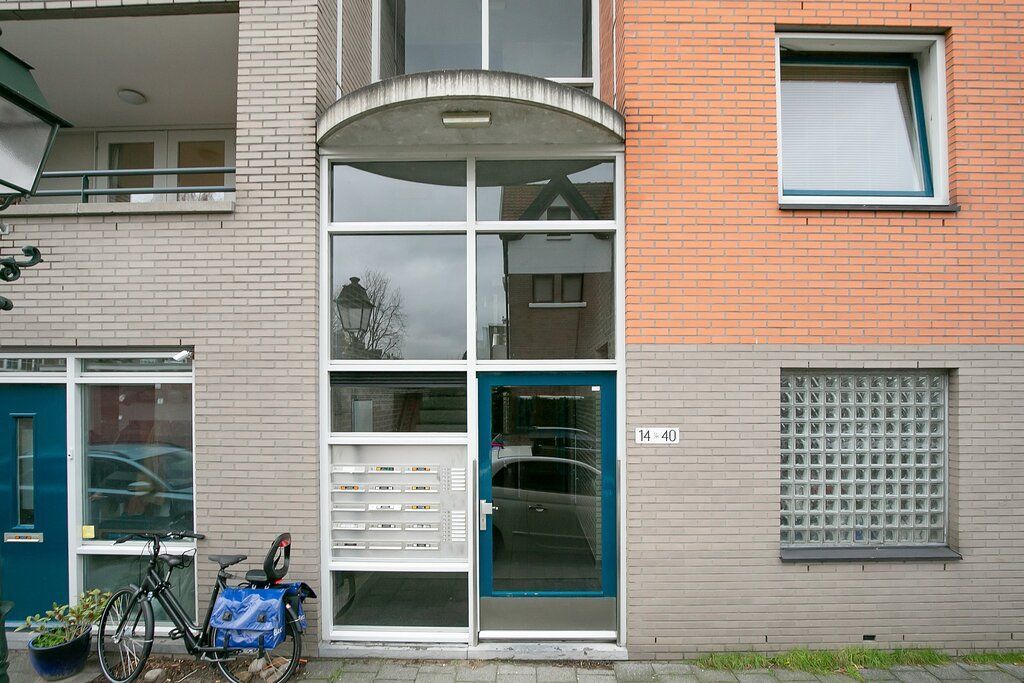 Abraham Patrasstraat 20 Photo 1