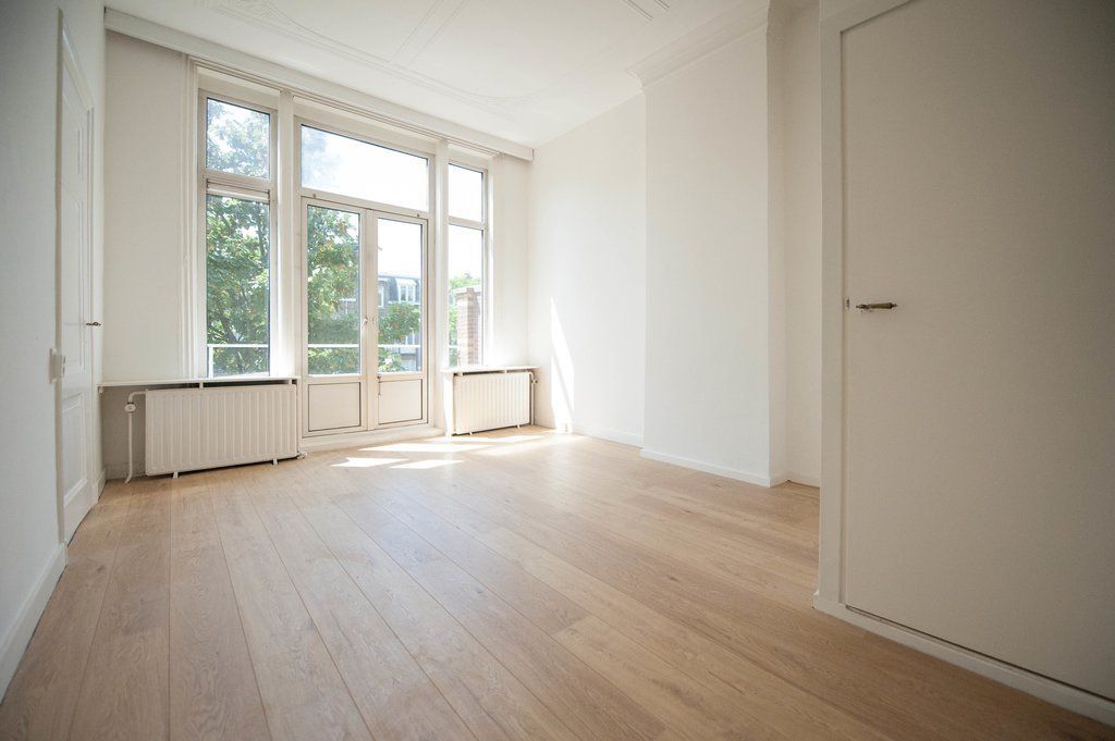 Laan van Nieuw-Oost-Indie 204-B Photo 0