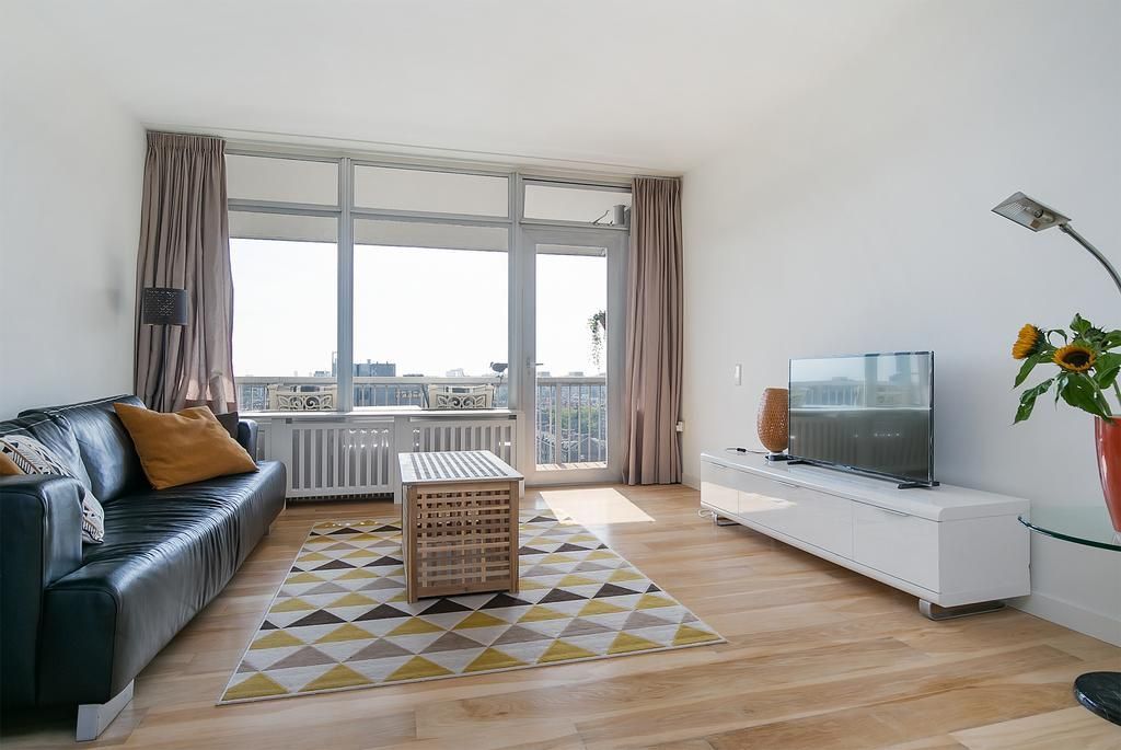 Laan van Nieuw-Oost-Indie 71 Photo 1