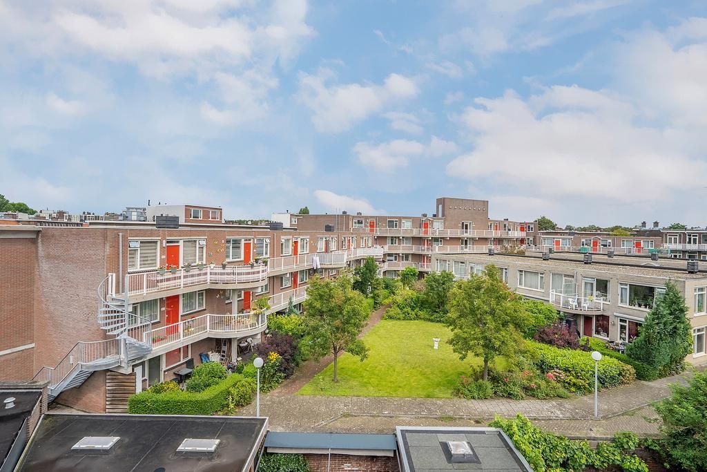 Juliana van Stolberglaan 234 Photo 1