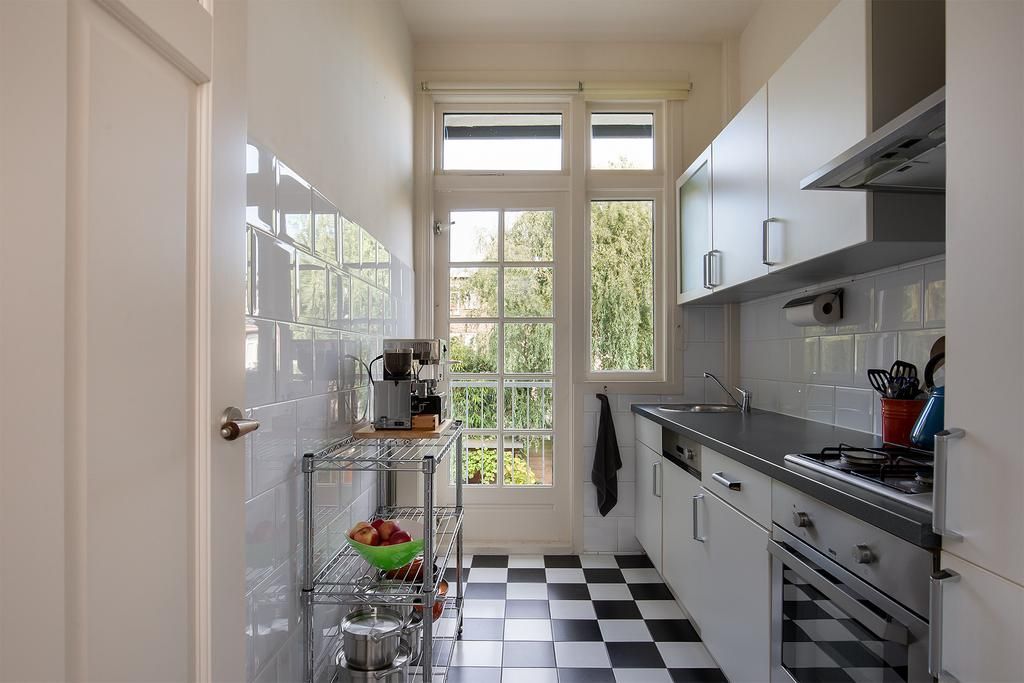 Van Heutszstraat 24 Photo 3