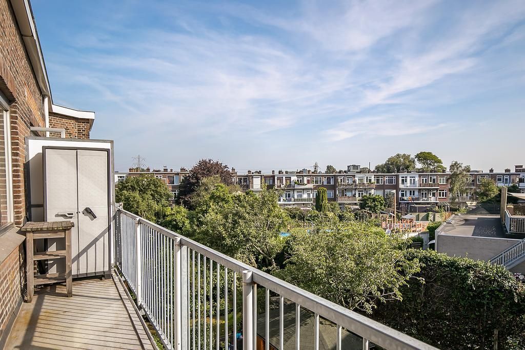 Juliana van Stolberglaan 355 Photo 2