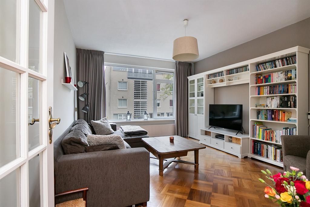 Amalia van Solmsstraat 32 Photo 1