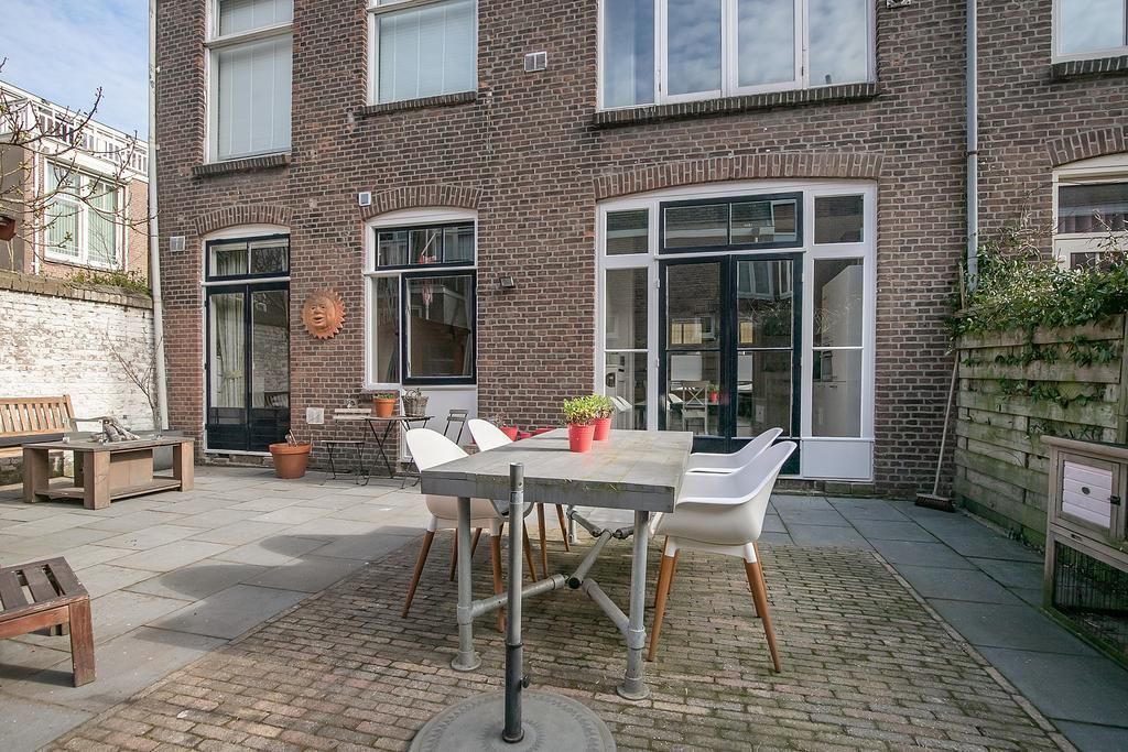 Hendrik Zwaardecroonstraat 137 Photo 3