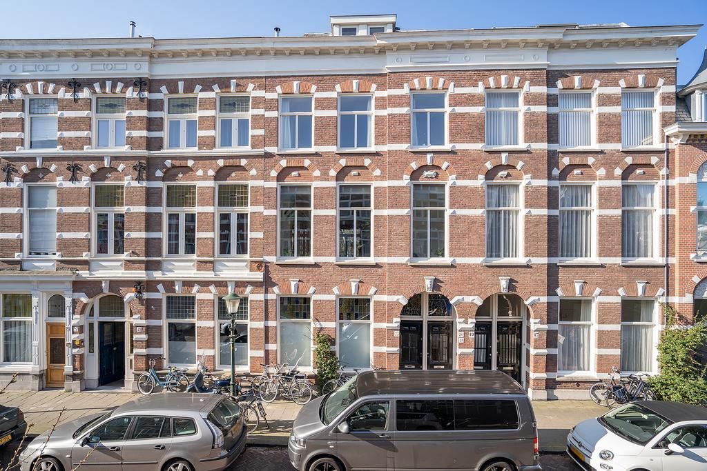 Adelheidstraat 21-A Photo 4