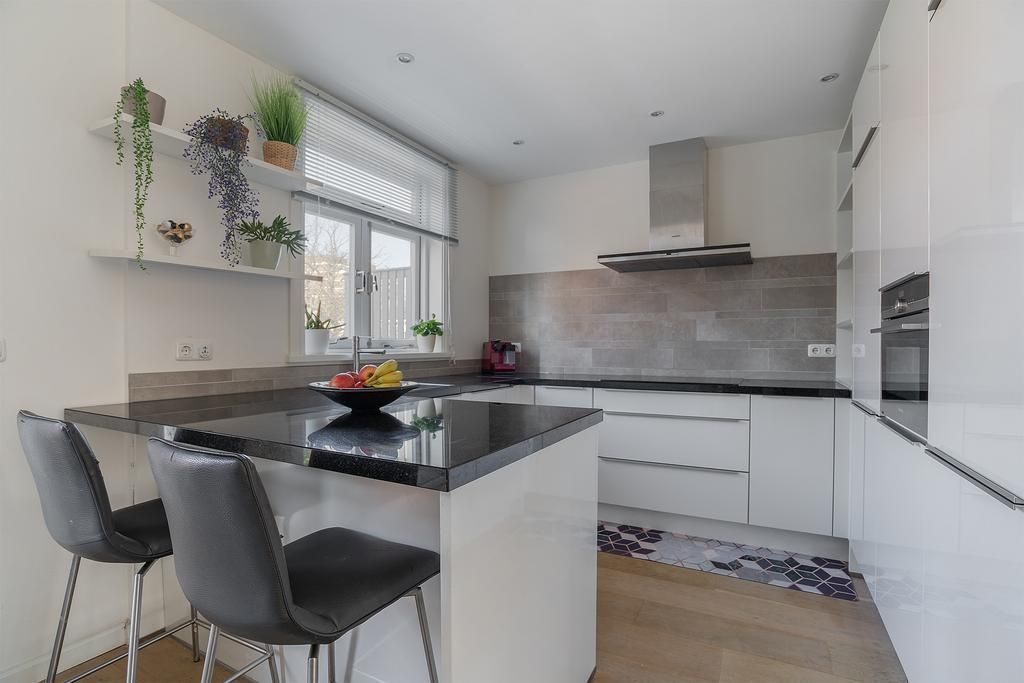 Adelheidstraat 21-A Photo 0