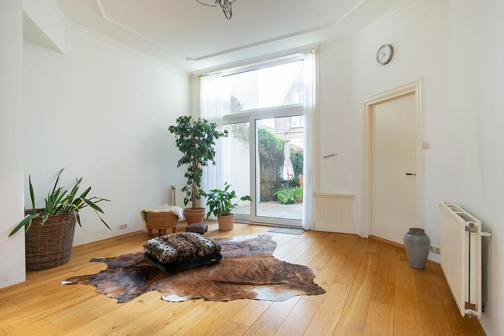 Willem van Outhoornstraat 23-C Photo 1