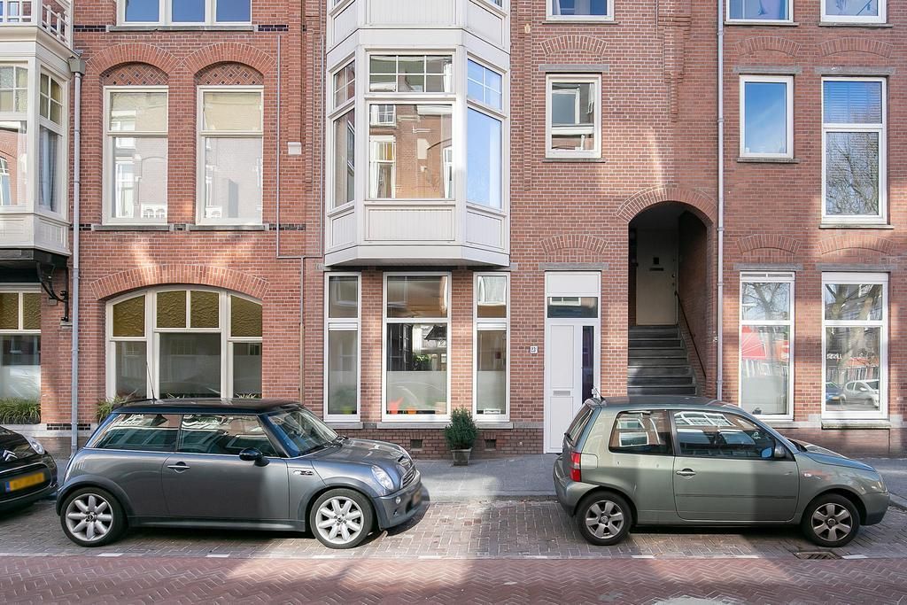 Willem van Outhoornstraat 23-C Photo 3