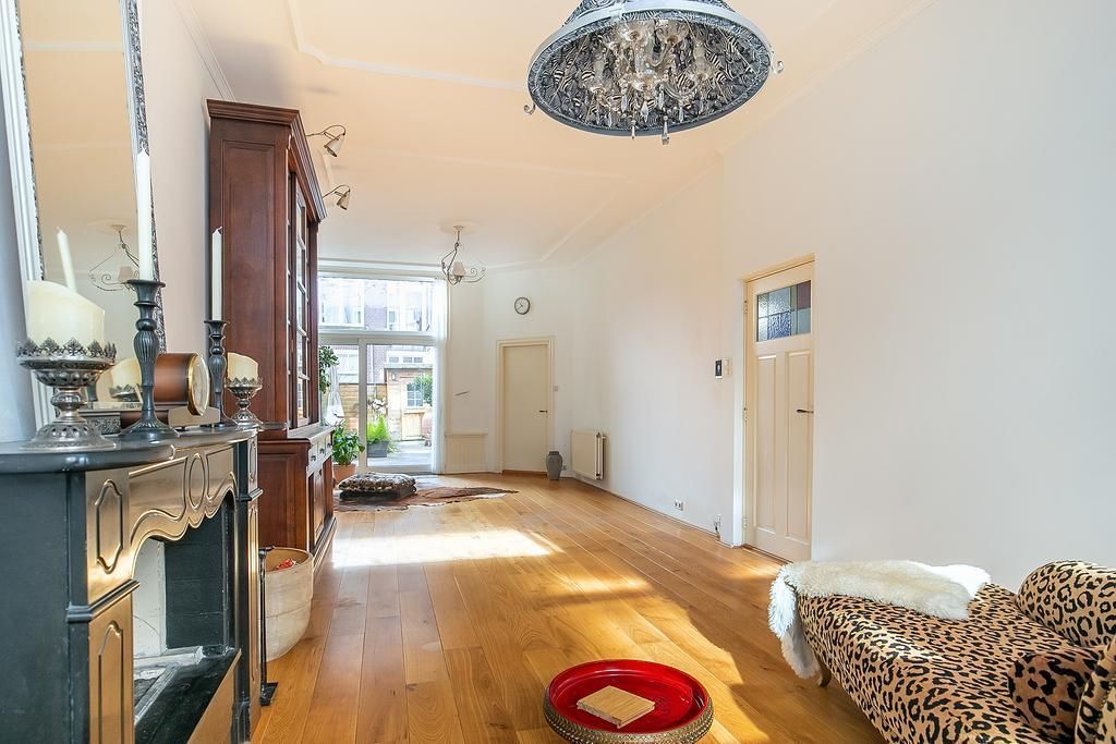 Willem van Outhoornstraat 23-C Photo 4