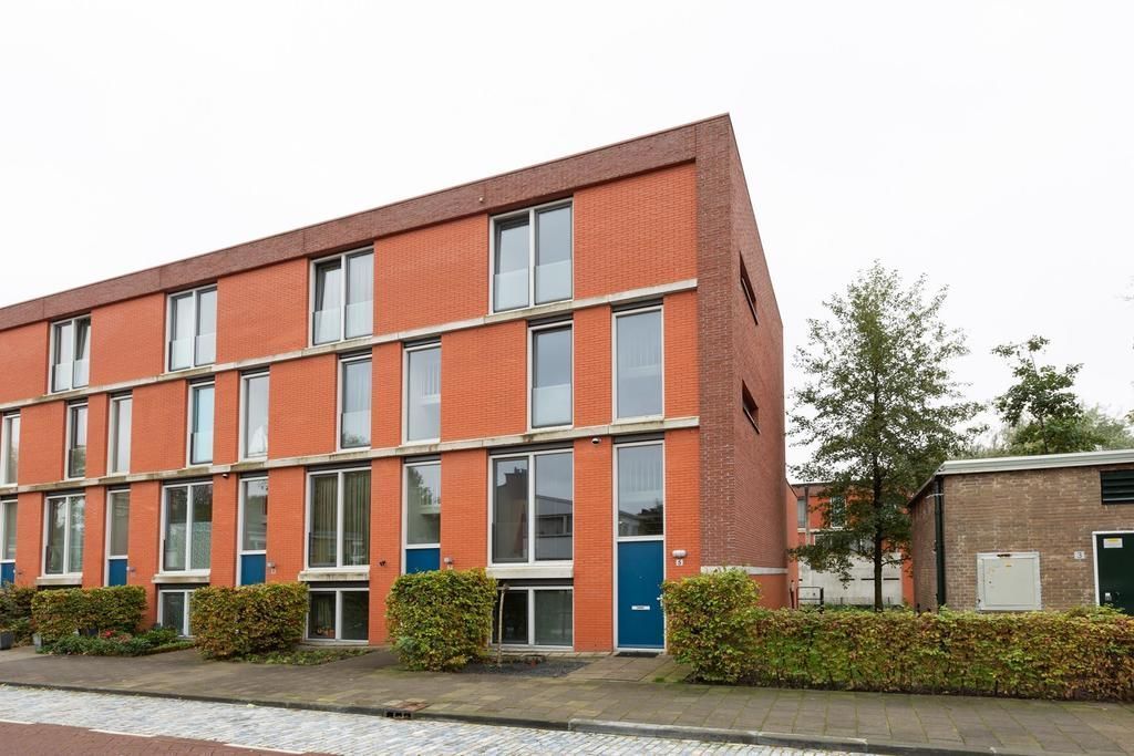 Hongarenburg 5 Photo 0