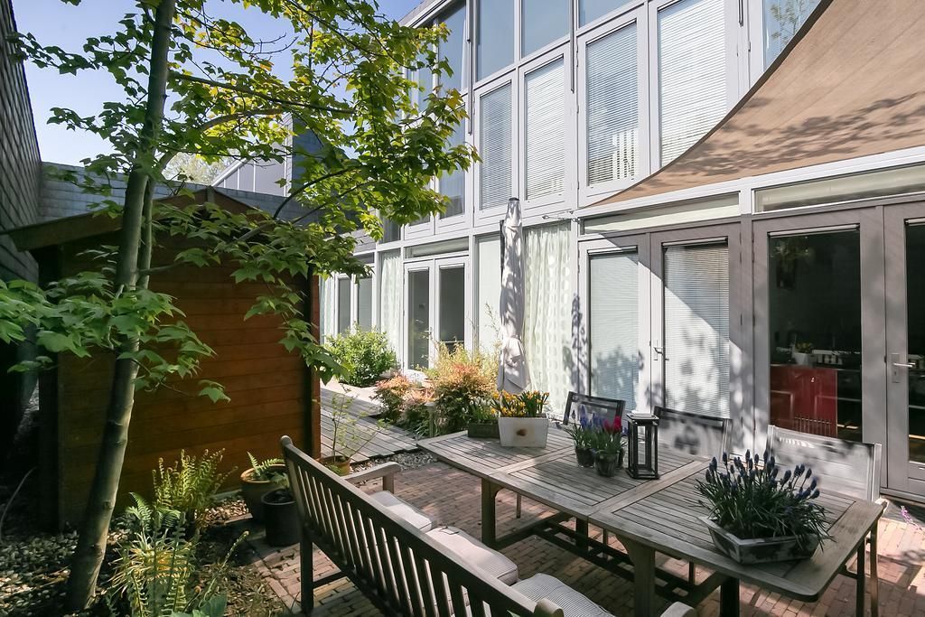 Van Dijkwater 31 Photo 0