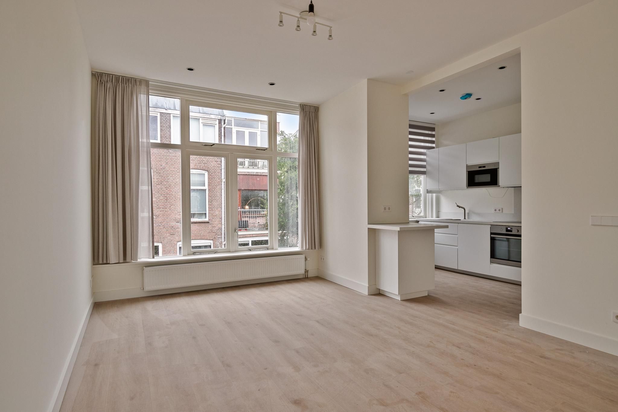 Hendrik Zwaardecroonstraat 183 Photo 0