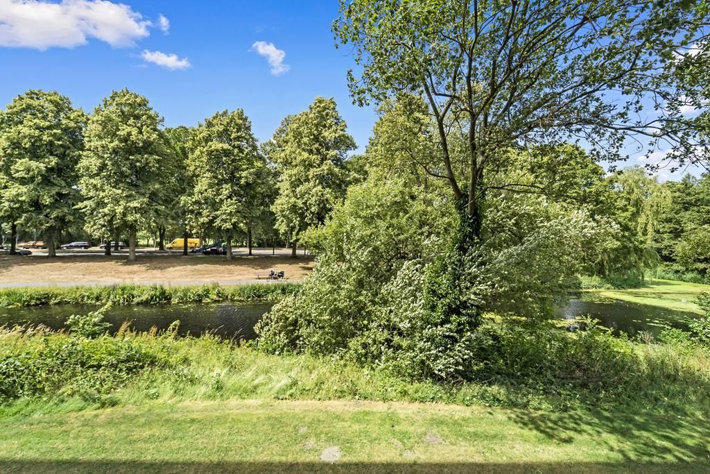 Barnsteenhorst 406 Photo 2