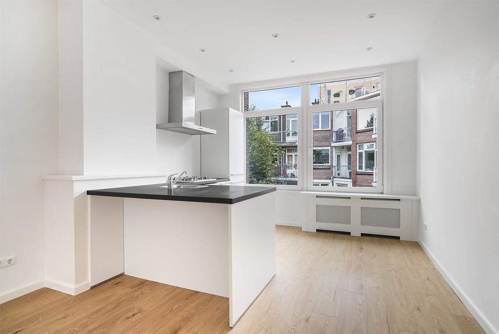 Hendrik Zwaardecroonstraat 112 Photo 1