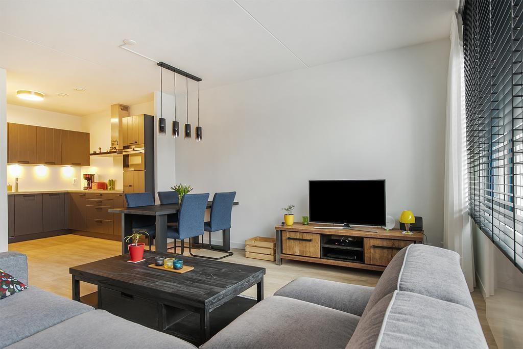 Johannes Camphuijsstraat 163R Photo 0