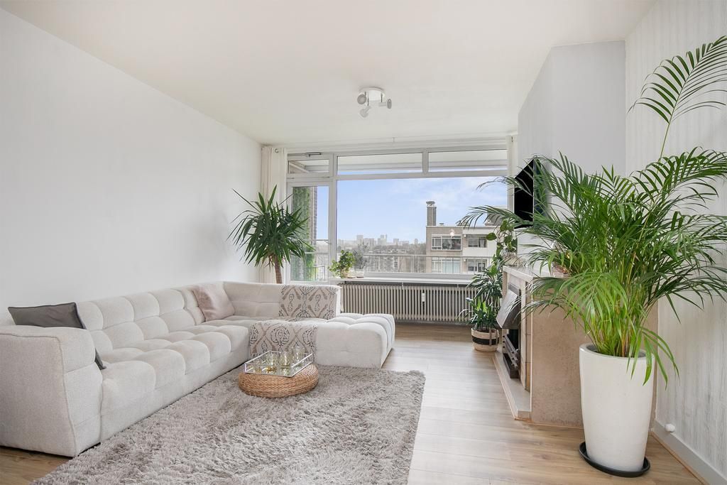 Suzannaland 418 Photo 1