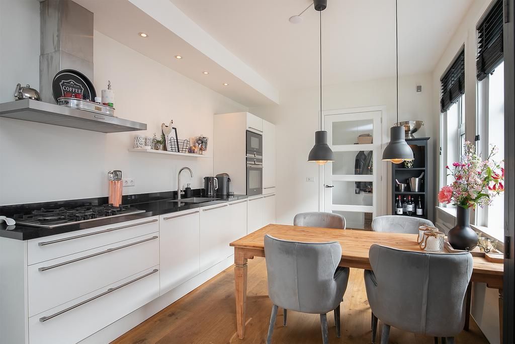 Van der Capellenstraat 84 Photo 0