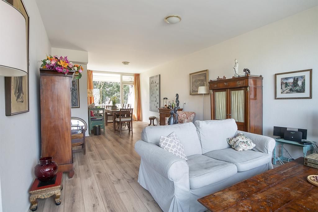 Smaragdhorst 425 Photo 1