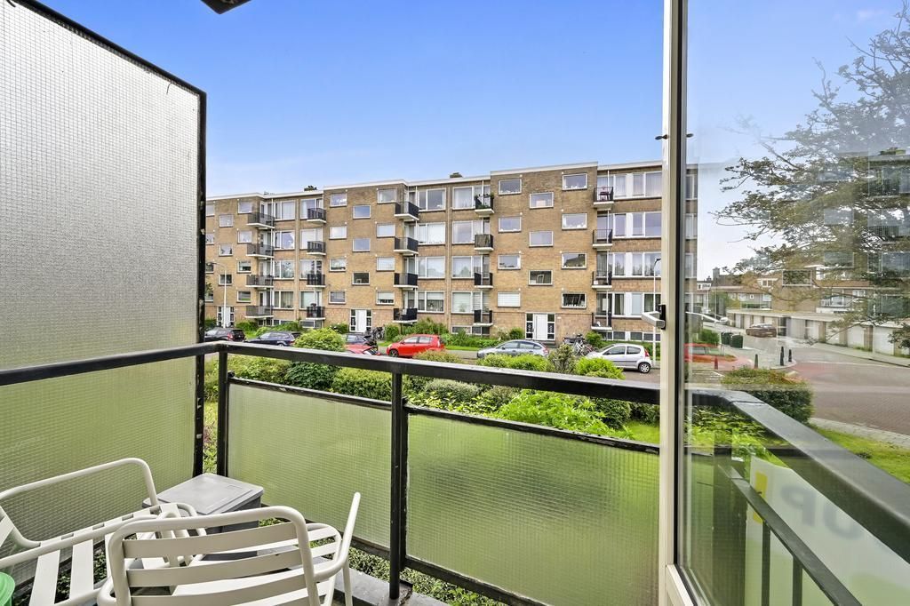 Robertaland 24 Photo 1