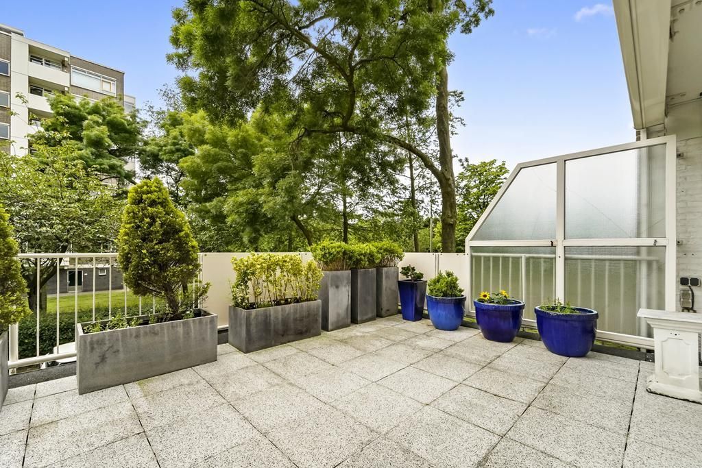 Suzannaland 232 Photo 2