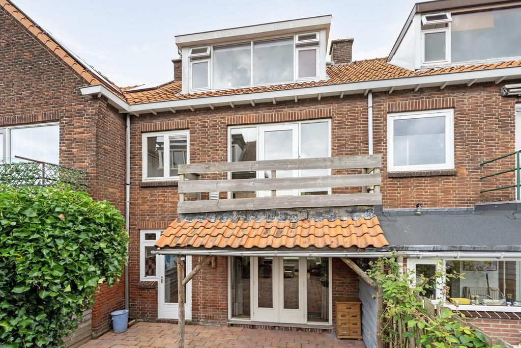 De Ruyterstraat 30 Photo 2