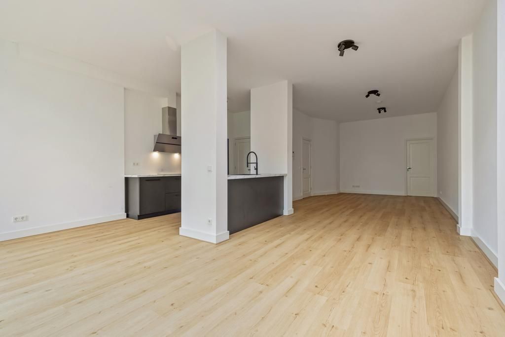 Laan van Nieuw-Oost-Indie 207 Photo 0