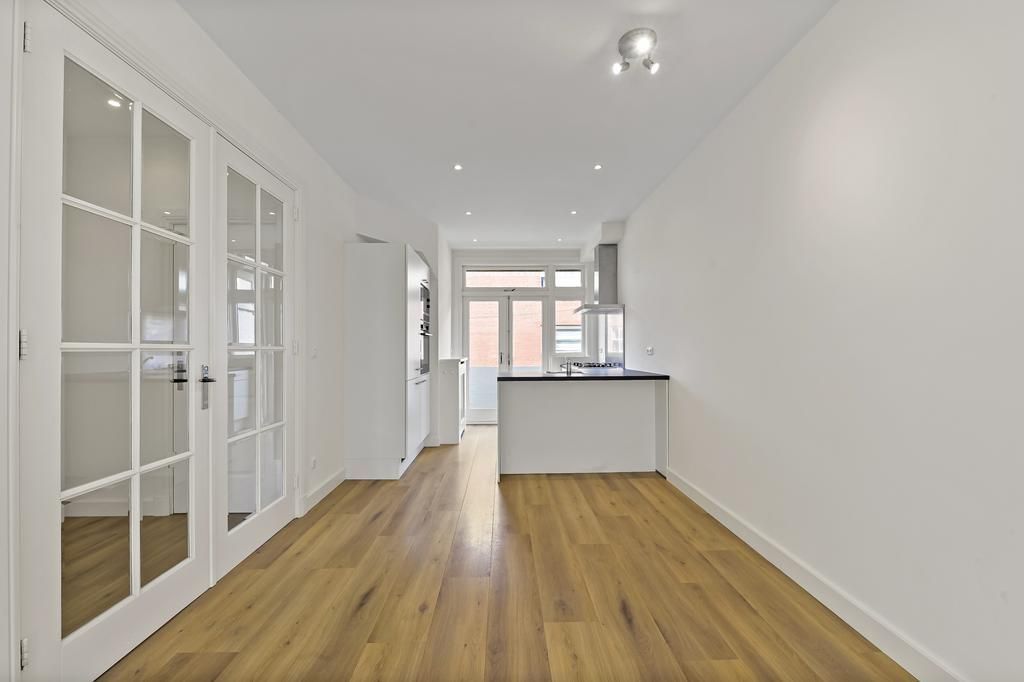 van Gaesbekestraat 10 Photo 2