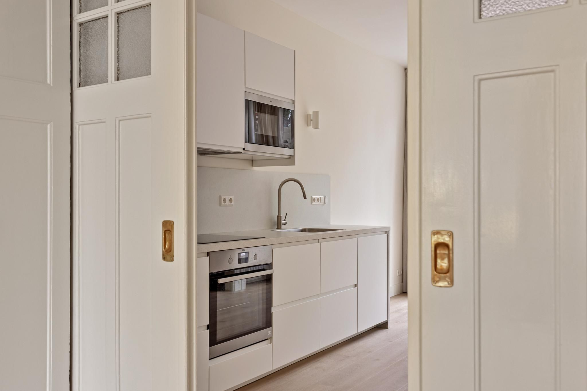 Hendrik Zwaardecroonstraat 185 Photo 1