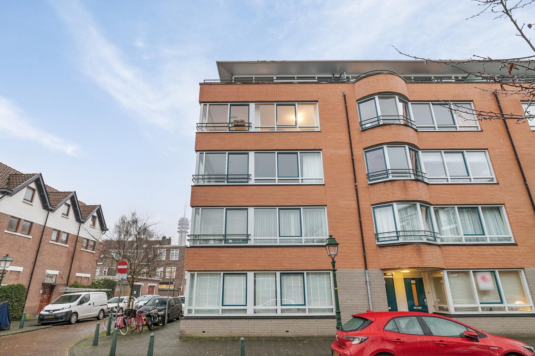 Abraham Patrasstraat 28 Photo 1