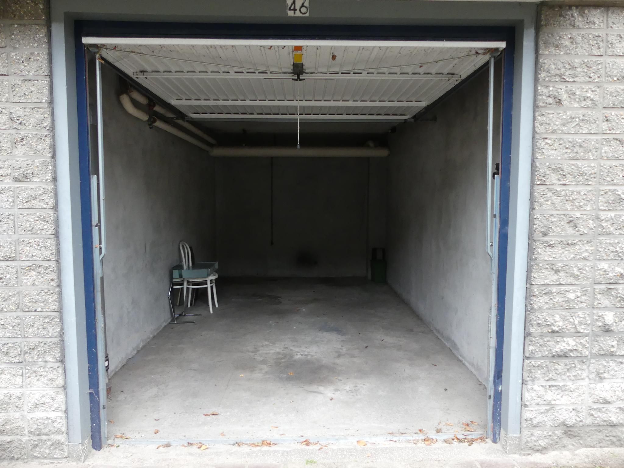 Burgemeester Caan van Necklaan 46 Photo 0