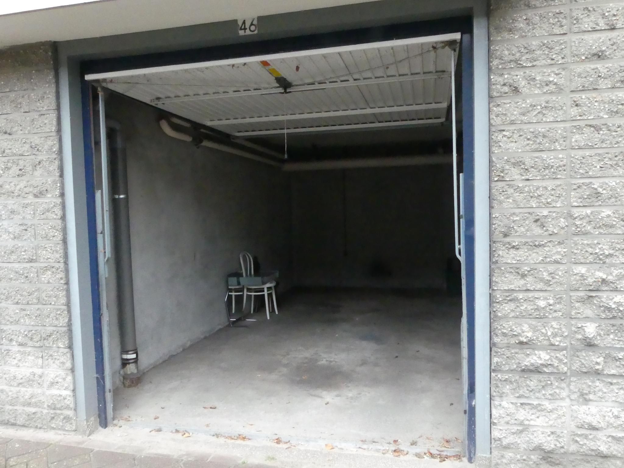 Burgemeester Caan van Necklaan 46 Photo 1