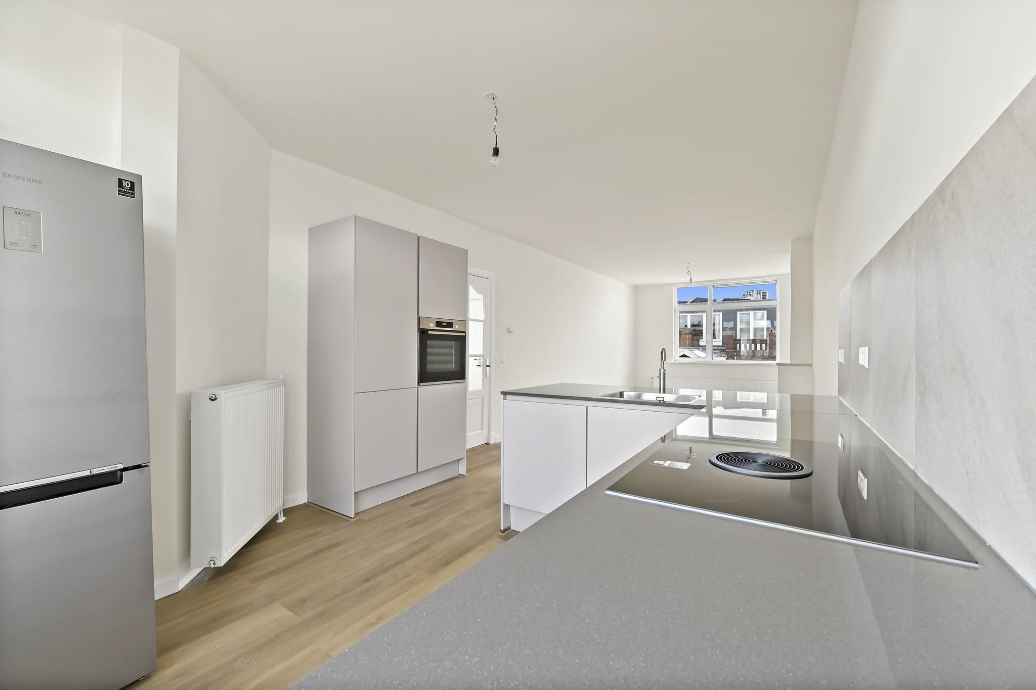 Hendrik Zwaardecroonstraat 14 Photo 4