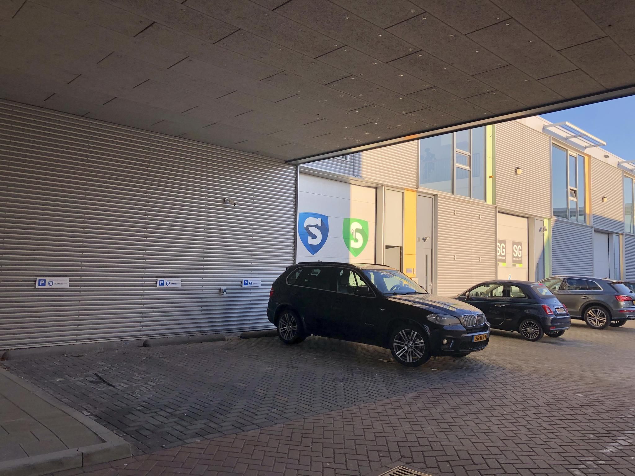 Ambachtshof 38 Photo 3