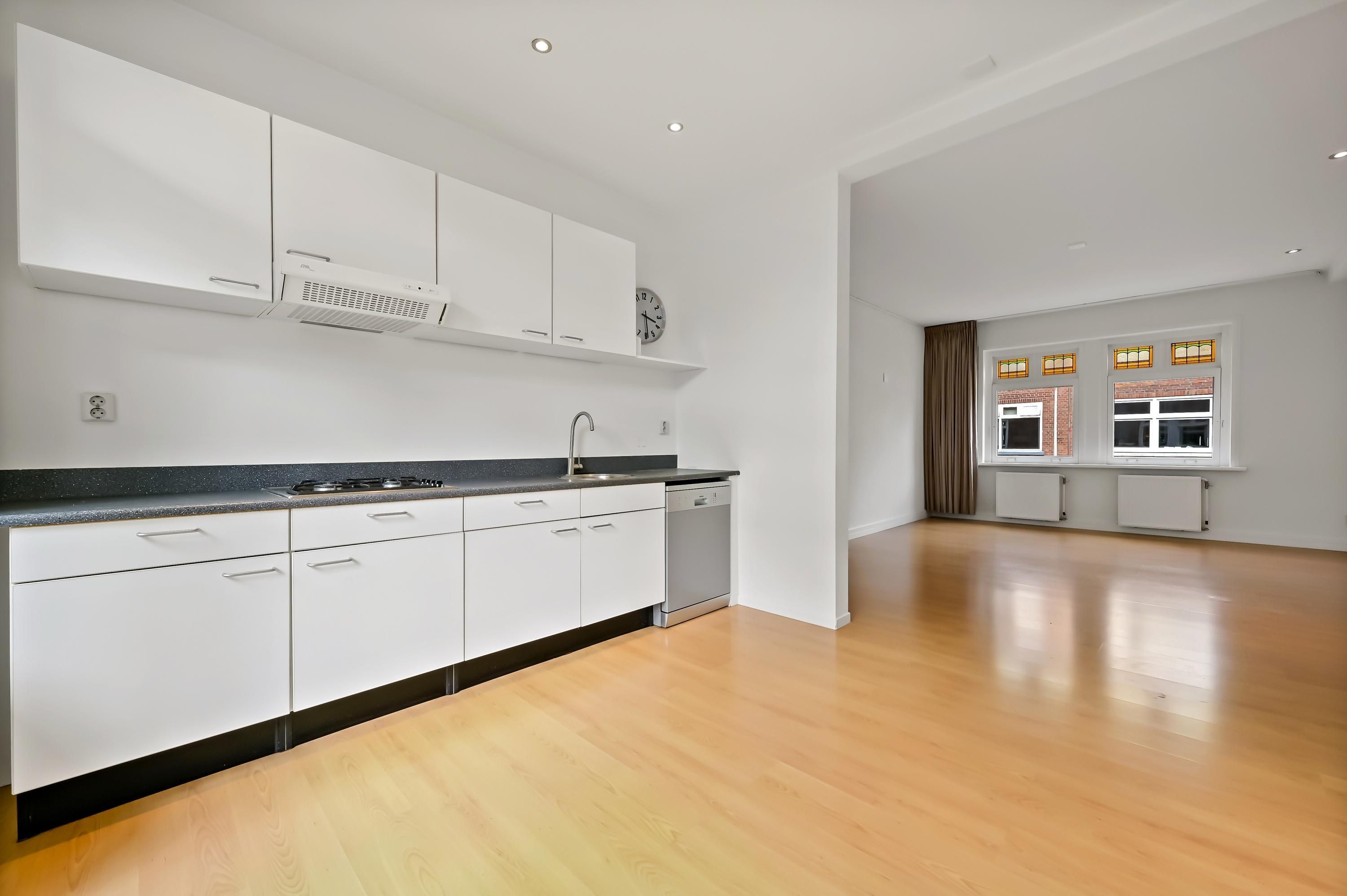 2e Joan Maetsuyckerstraat 211 Photo 3