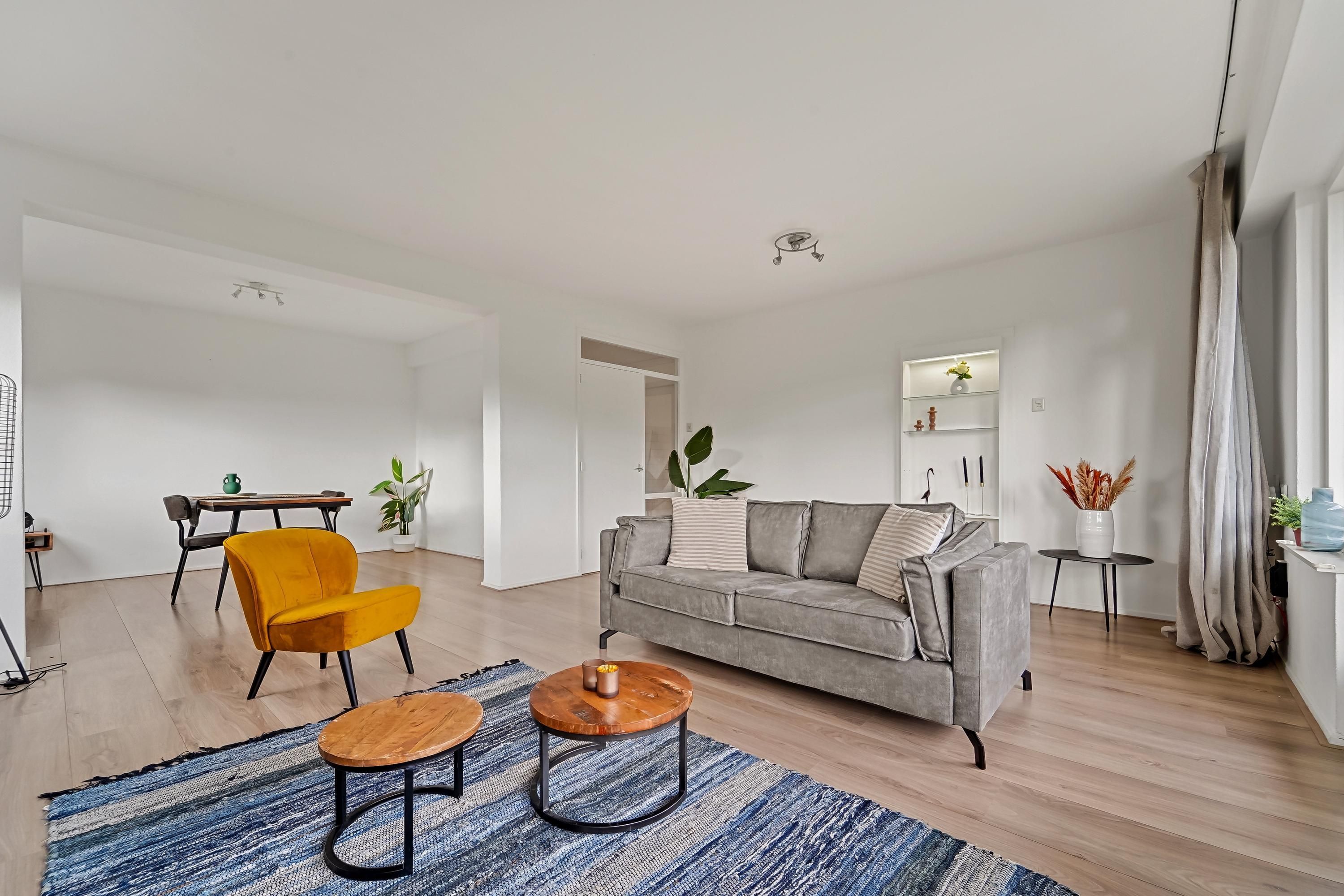 Dignaland 22 Photo 0