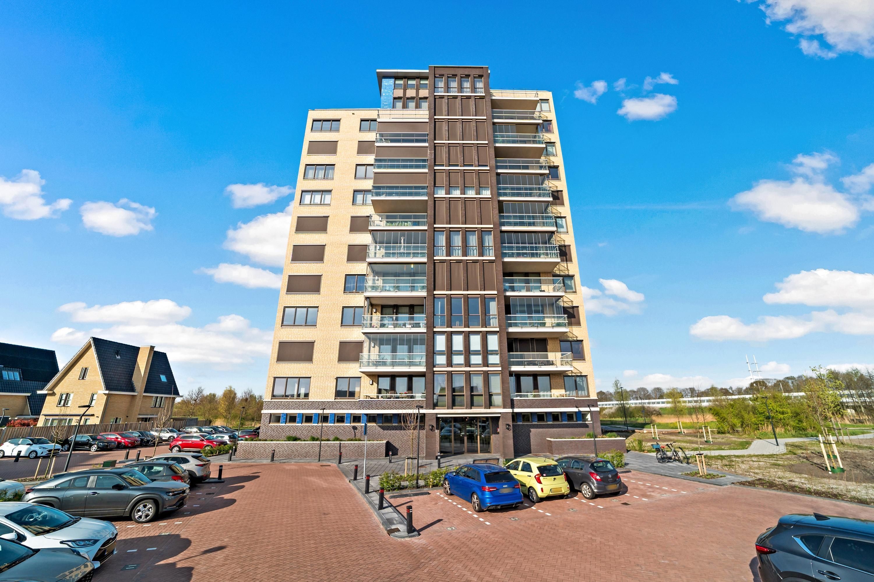 Charentestroom 125 Photo 0