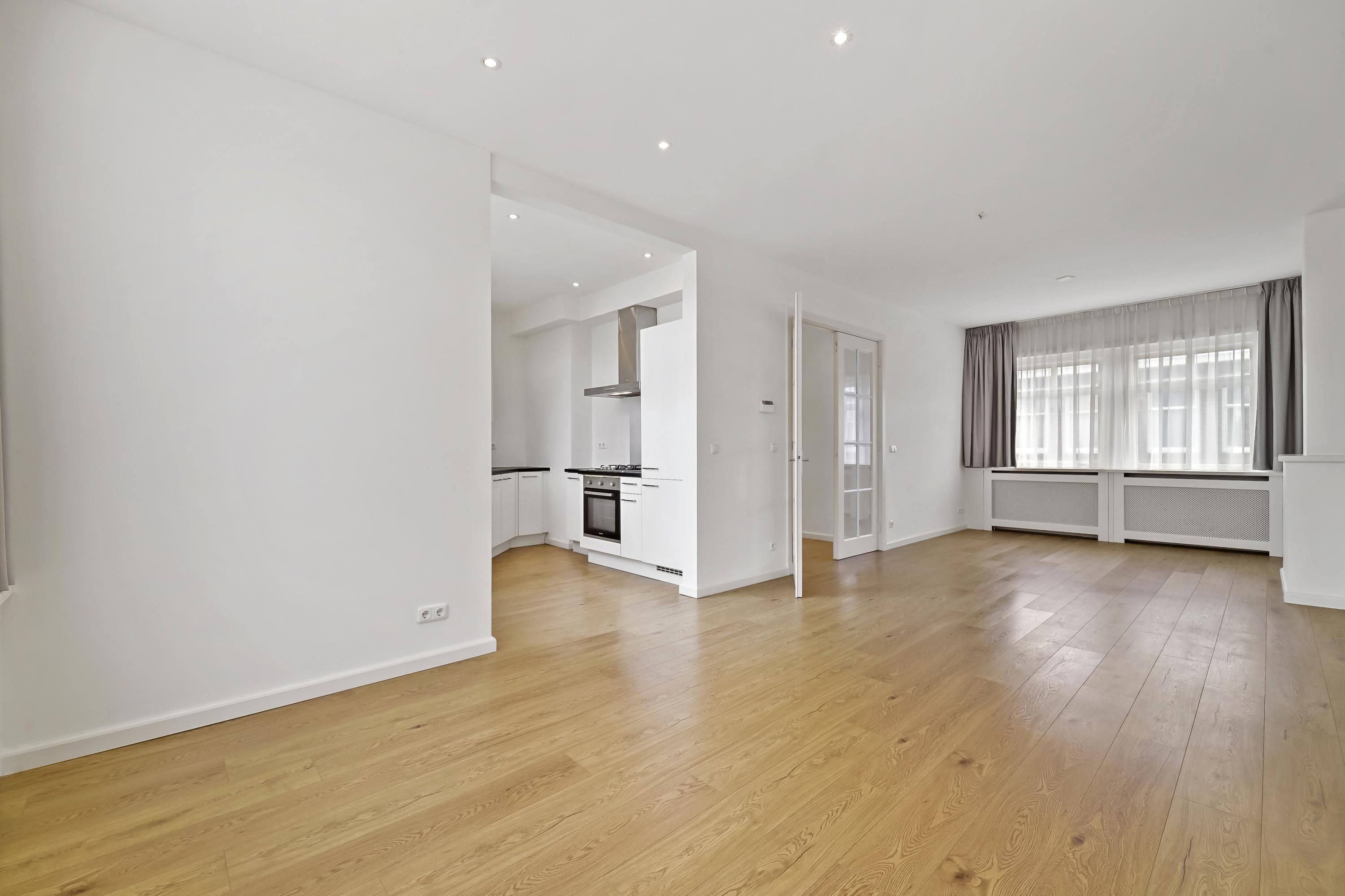 Hendrik Zwaardecroonstraat 110 Photo 1