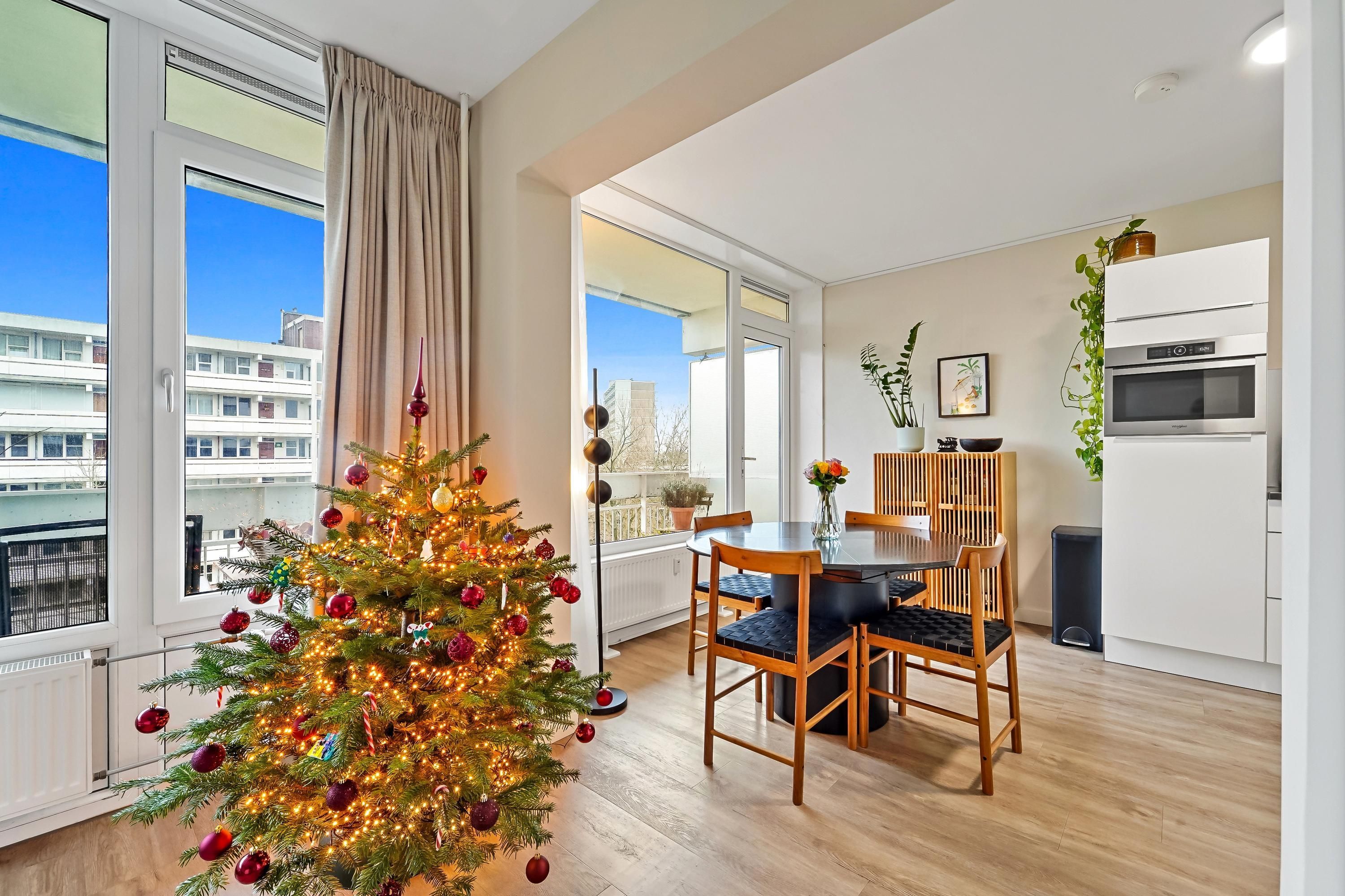 Isabellaland 898 Photo 1