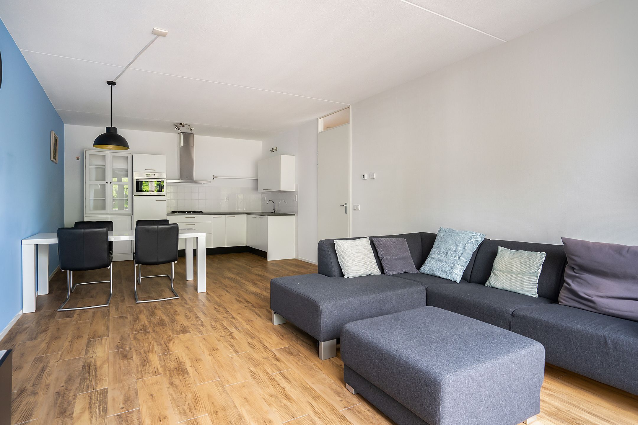 Jacobus Bellamyhove 33-H Photo 2